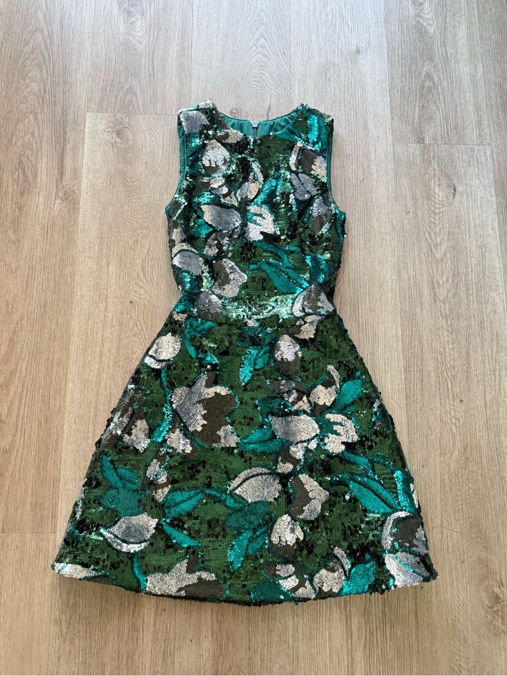 helsi daria green floral sequin fit and flare mini cocktail dress size XS NEW